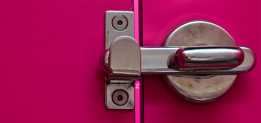 Childproof Gate Lock in Loomis, California